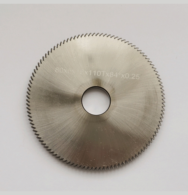 Frézka Cutter PVD magnetrón Prputing metalizačný stroj